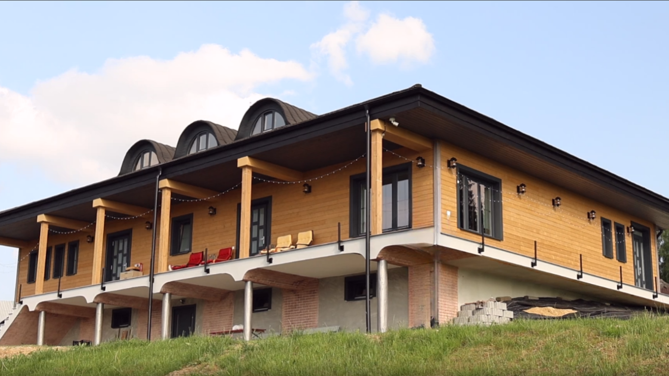 Case de vacanță în Vatra Dornei și zona Suceava: merită investiția în 2026? Ghid Complet de Analiză