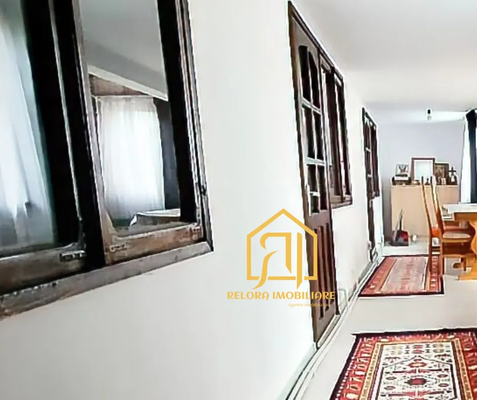 Chambre meublée à louer dans une villa à Copou, Iași — photo 3