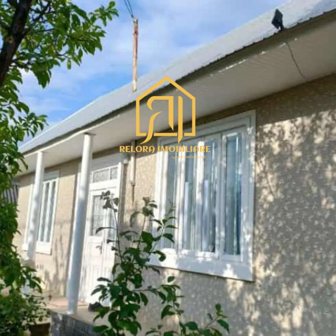 Maison de village à Gorban (Iași) – 2 chambres, sauna, terrain de 1 000 m² — photo 2