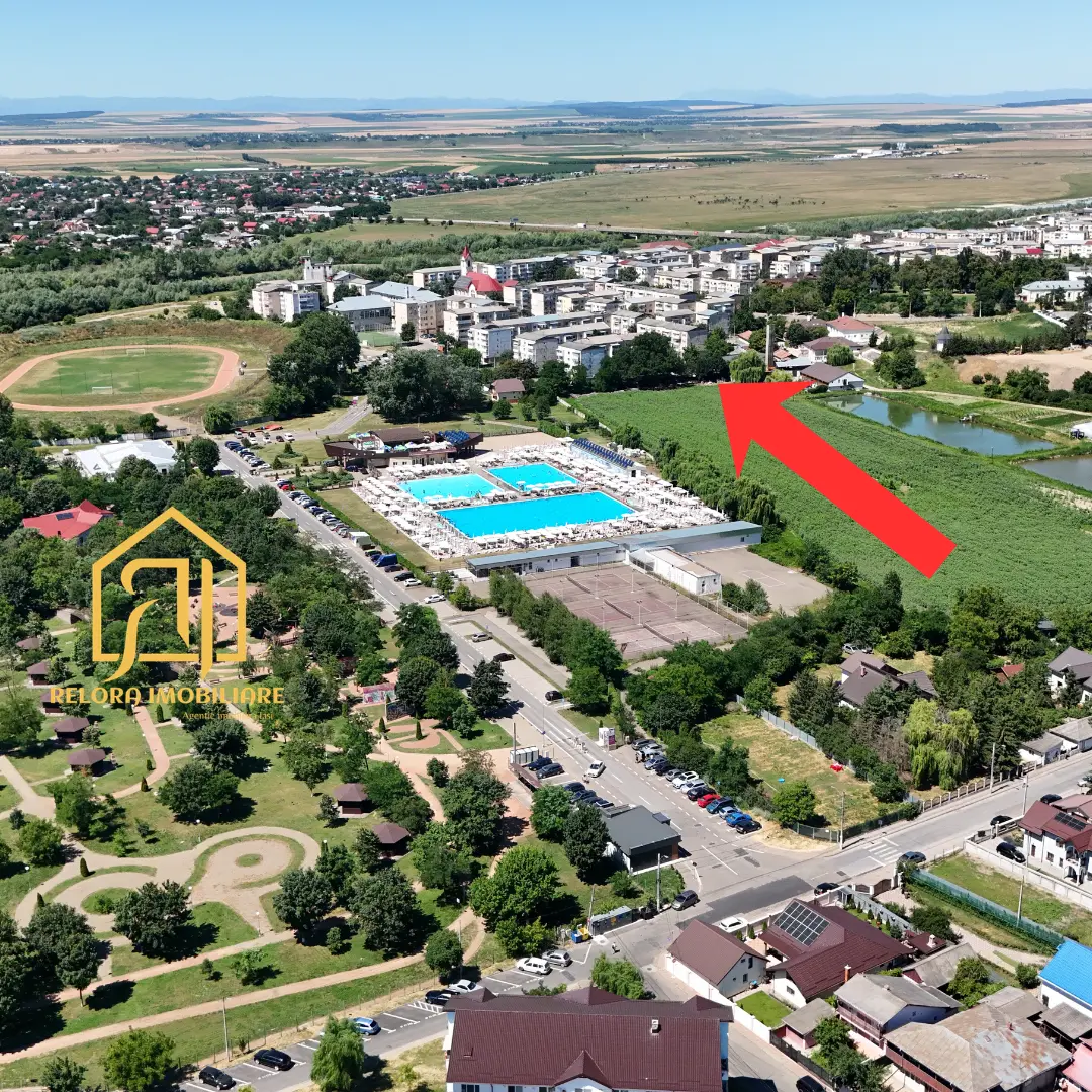 Local commercial de 158 m² à Roman, Neamț – près de Ștrand et viitorul Aqua Roman Park — photo 4
